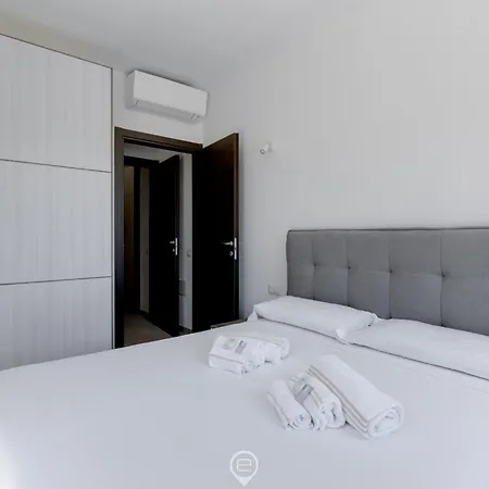 Lemon 2 Apartment *